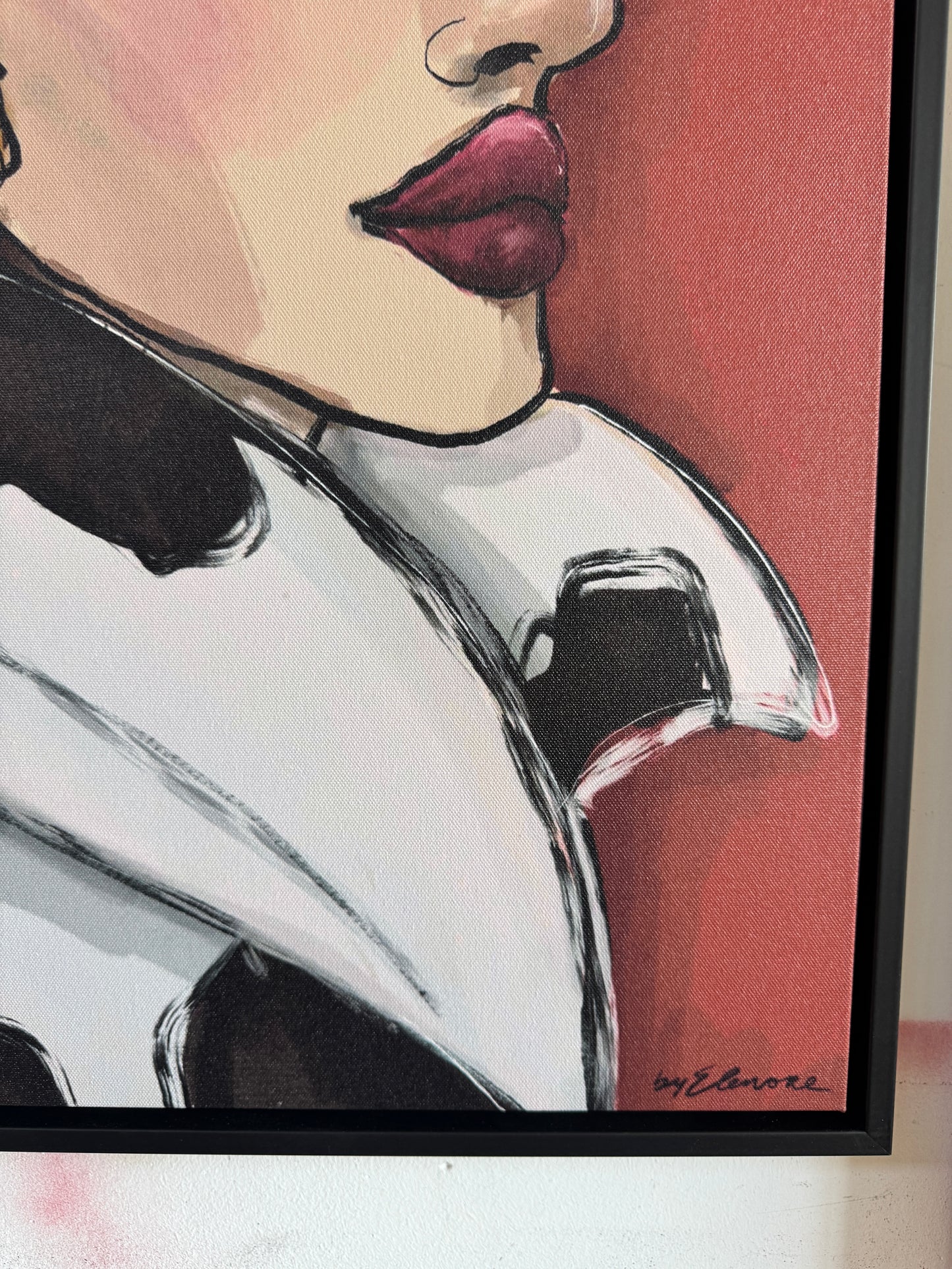 Canvas Prada had